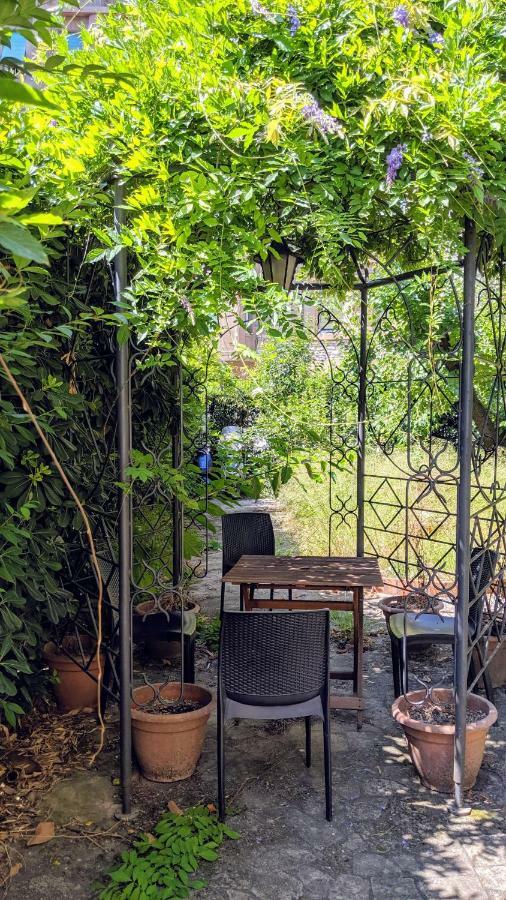 Apartament Un Giardino A Due Passi Dal Mare La Spezia Zewnętrze zdjęcie